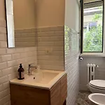 Marval Vatican House 公寓 *